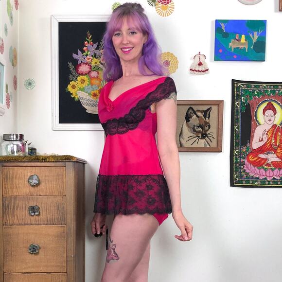 Vintage Hot Pink Babydoll Nightie Set, 1960s Fuchsia Chiffon & Black Lace, Sz S - Picture 4 of 10